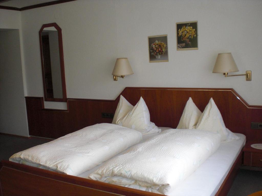 Gasthaus Zur Erle Simonswald Habitación foto